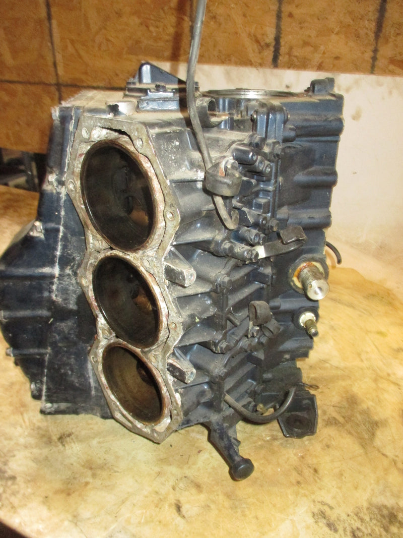 Evinrude 235hp 2 stroke outboard crankcase block