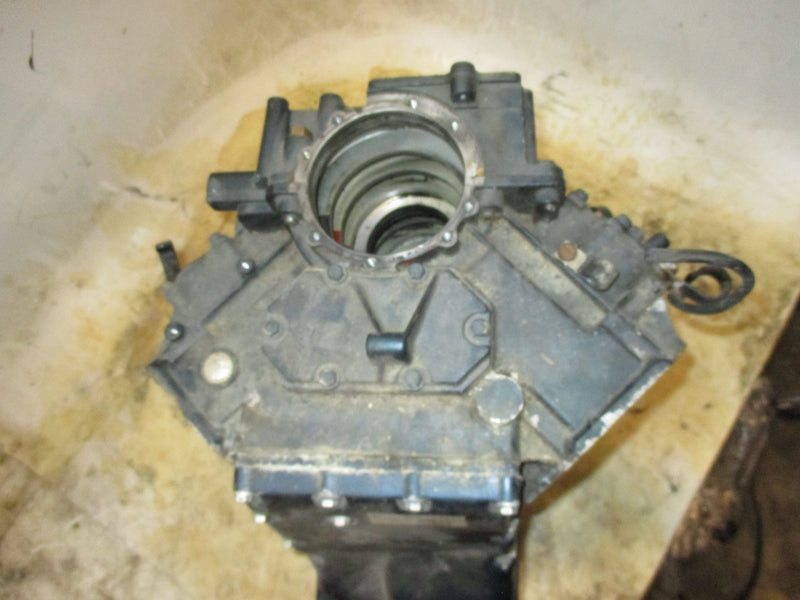 Evinrude 235hp 2 stroke outboard crankcase block