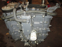 Load image into Gallery viewer, Yamaha 100hp 4 stroke outboard crankcase powerhead
