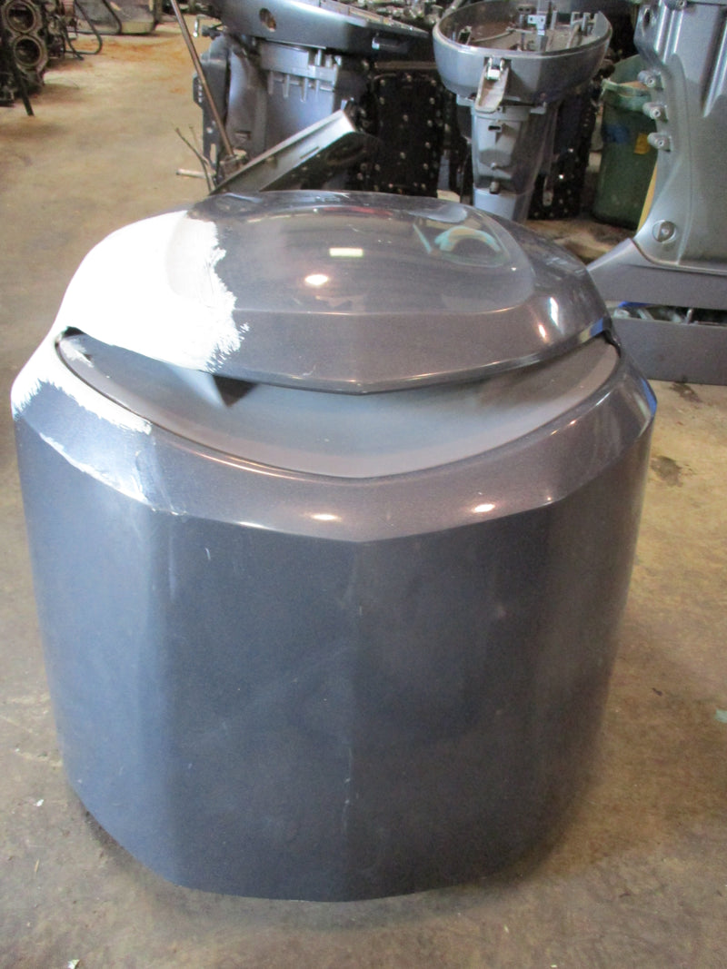Yamaha 225hp 4 stroke outboard top cowling
