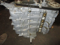 Load image into Gallery viewer, Yamaha 100hp 4 stroke outboard crankcase powerhead
