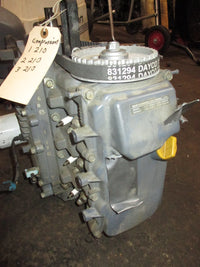 Load image into Gallery viewer, Yamaha 40hp 4 stroke outboard crankcase powerhead
