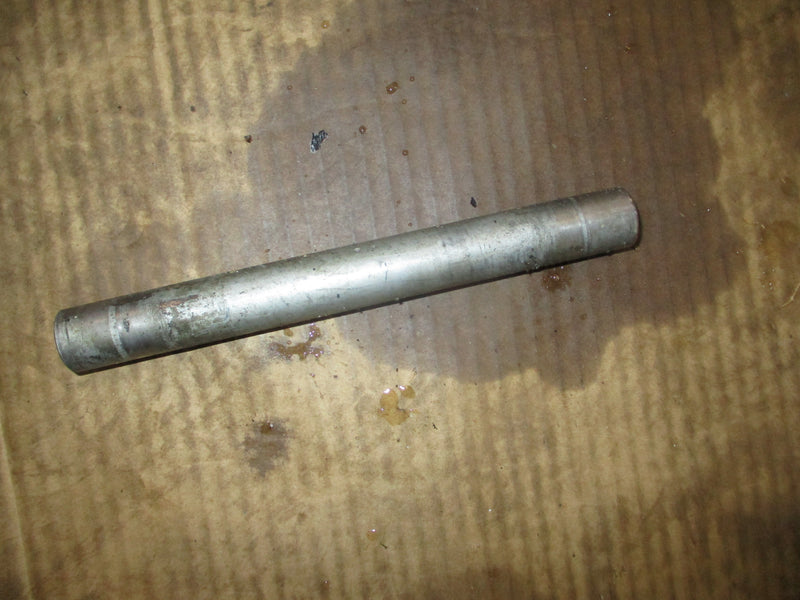 Yamaha 115hp 4 stroke outboard upper trim pin