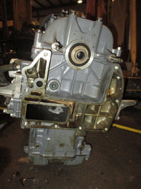 Load image into Gallery viewer, Yamaha 100hp 4 stroke outboard crankcase powerhead
