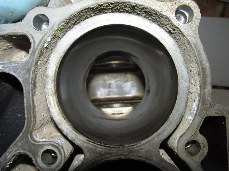 Suzuki DF140A 140HP 4 Stroke Outboard Crankcase block