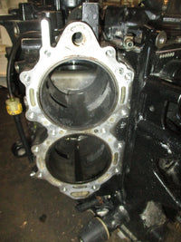 Load image into Gallery viewer, Evinrude 115 Etec 2 stroke outboard crankcase block
