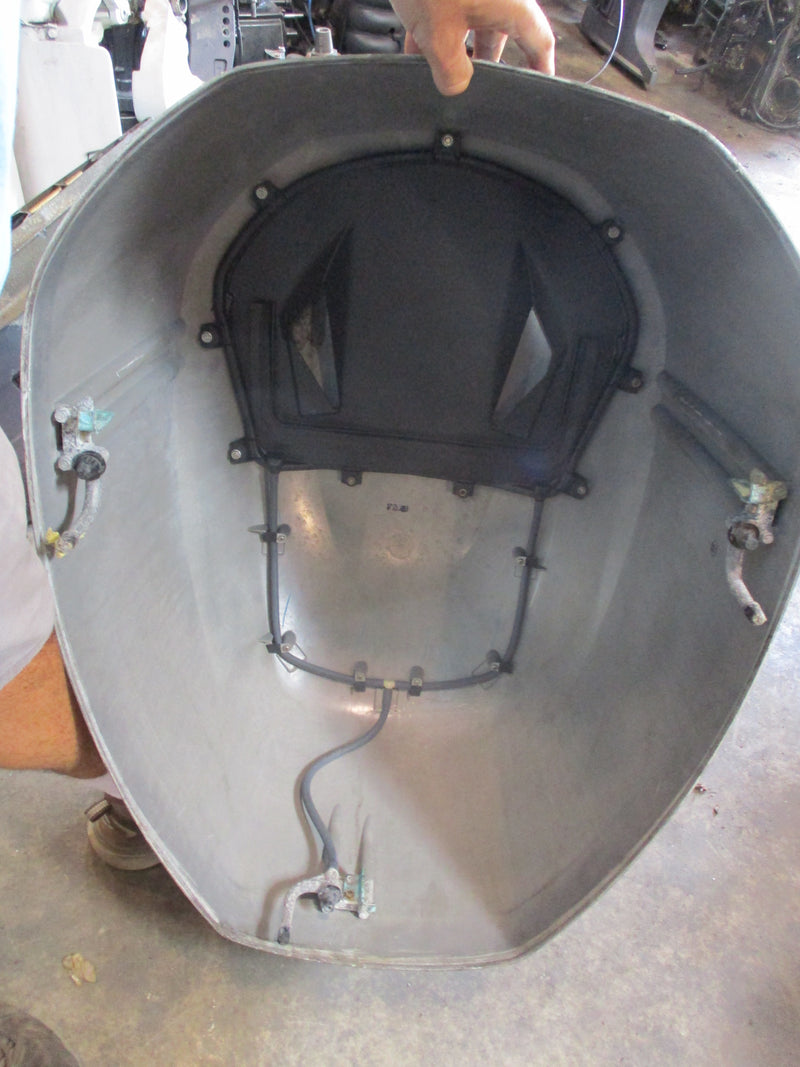 Yamaha 225hp 4 stroke outboard top cowling