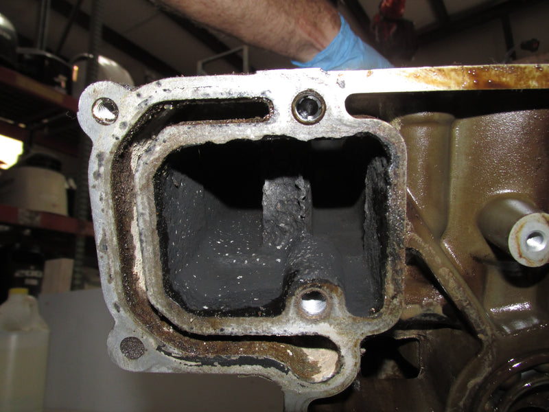 Suzuki DF140A 140HP 4 Stroke Outboard Crankcase block