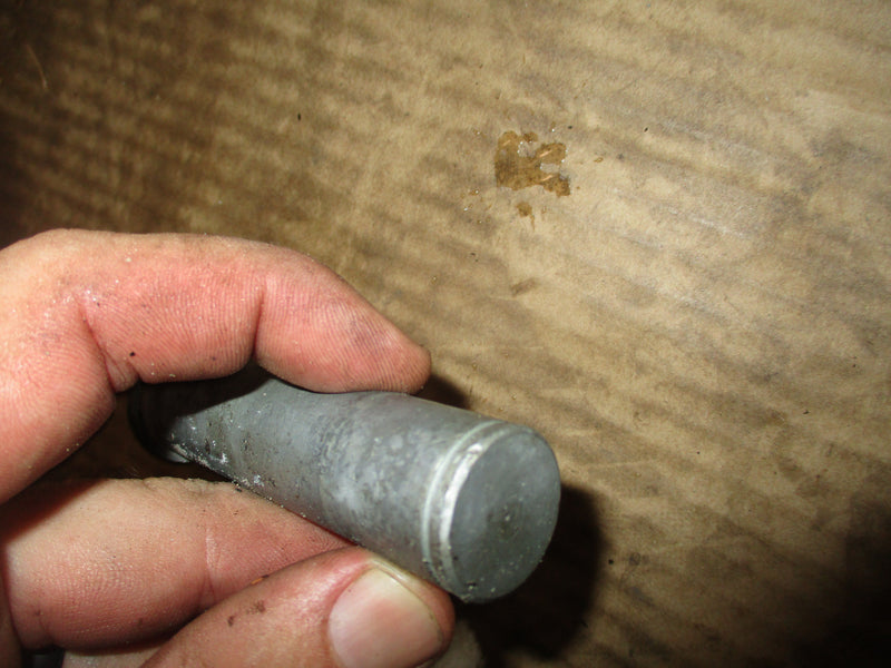 Yamaha 115hp 4 stroke outboard lower trim pin