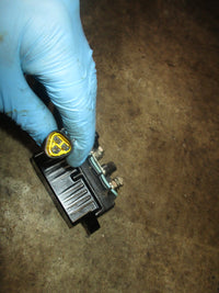 Load image into Gallery viewer, Yamaha 150hp OX66 2 stroke outboard tilt trim relay (61A-81950-00)
