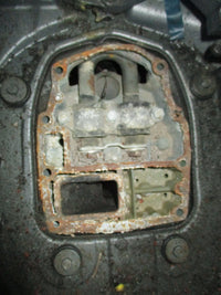 Load image into Gallery viewer, 2008 Yamaha 50 hp Outboard 2 stroke 20" Mid Section
