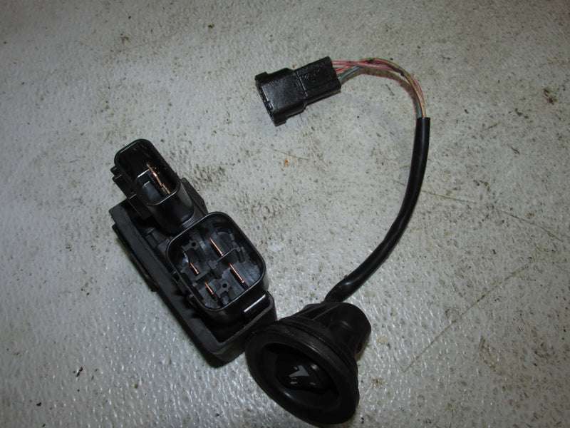Suzuki DF140A 140HP 4 Stroke Outboard Trim relay/Switch (38410-93J20)