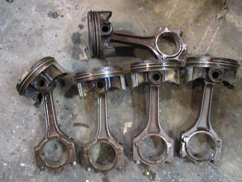 Yamaha 225hp 4 stroke outboard piston and rod set of 5 (69J-00)