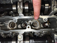 Load image into Gallery viewer, Yamaha 225hp 4 stroke outboard starboard cylinder head (69J-01)
