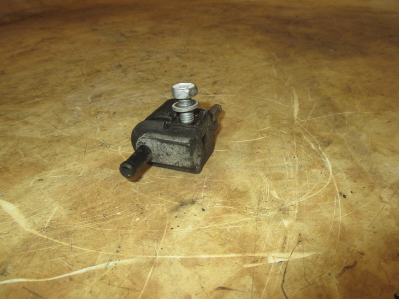 Yamaha 40hp 4 stroke outboard fuel connector 6G1-24304-02-00