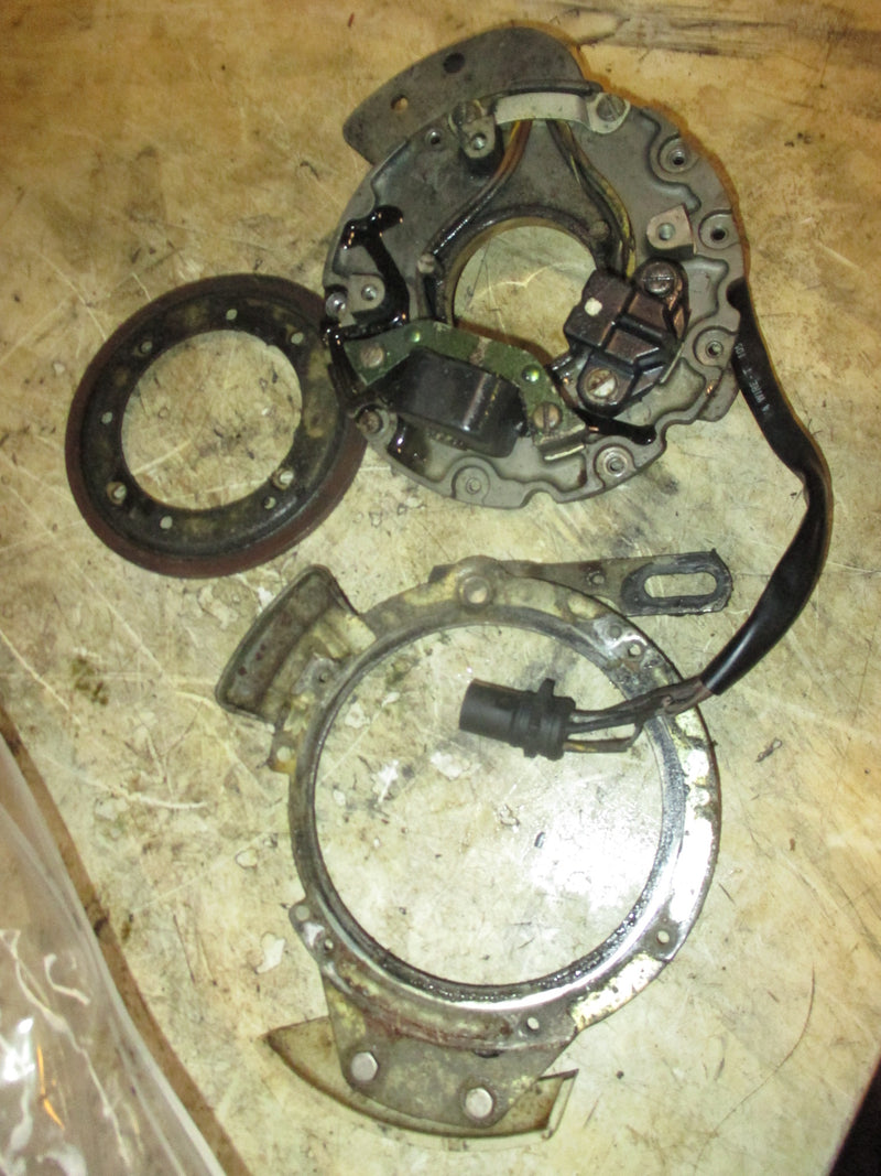 Johnson 30hp 2 Stroke outboard Timer Base and Plates (391088) Parts