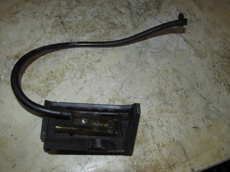 Johnson 150hp 2 Stroke Outboard Fuel and Oil Hose Connector