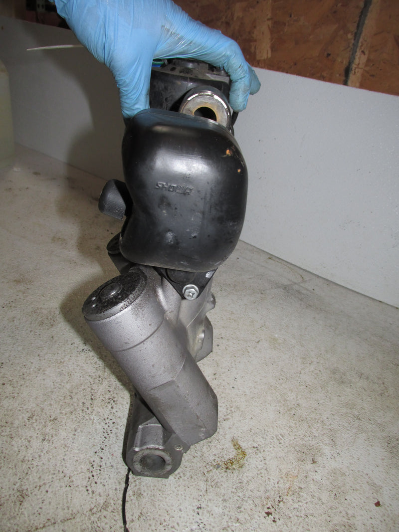 Suzuki DF140 140HP 4 Stroke Outboard Tilt trim unit