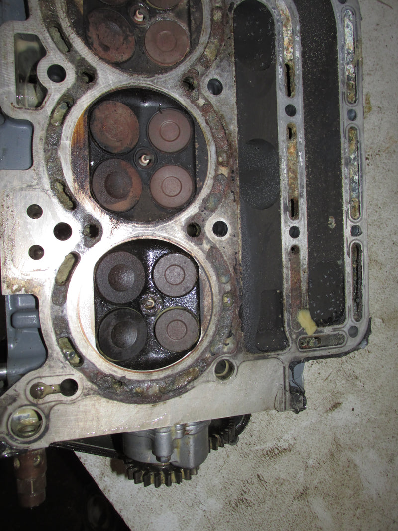 Suzuki DF140 140HP 4 Stroke Outboard Cylinder head (PARTS-11100-90J01)