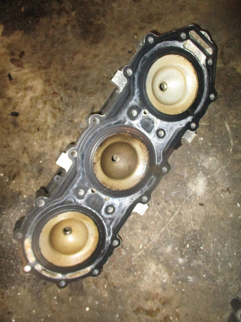 Suzuki DT150 150hp outboard cylinder head (11110-87D20)