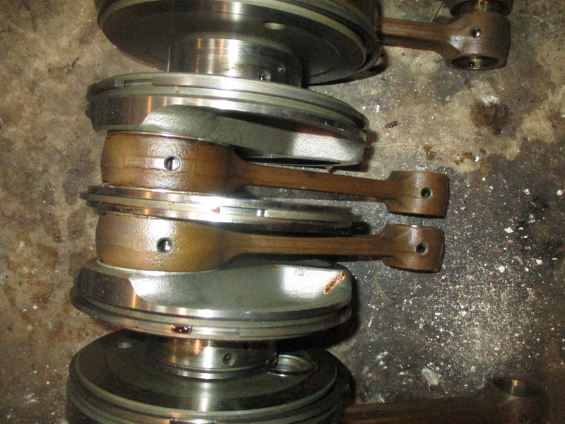 Suzuki DT150 150hp outboard crankshaft (12200-92E04)