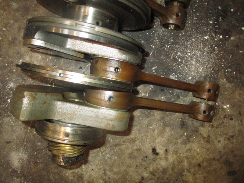 Suzuki DT150 150hp outboard crankshaft (12200-92E04)