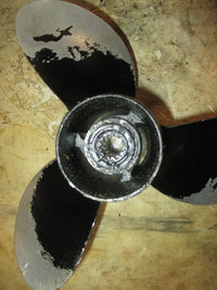 Load image into Gallery viewer, Johnson 30hp 2 Stroke outboard Aluminum Propeller 10X15 (390380)
