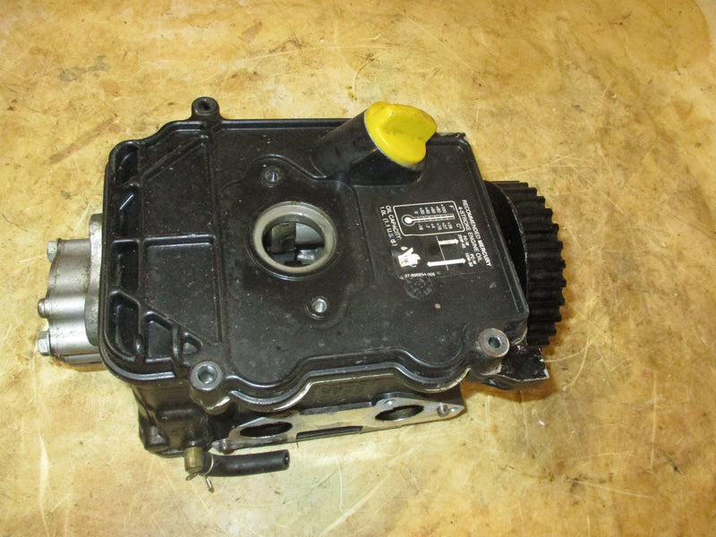 Mercury 15hp 4 stroke outboard cylinder head 879147T57