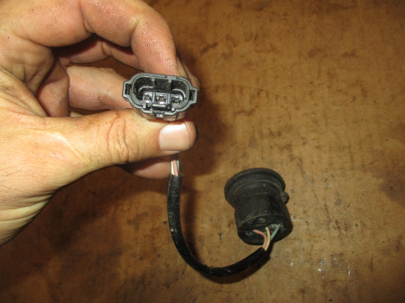 Suzuki DF 115 hp 4 stroke outboard tilt trim switch (37850-99E00)