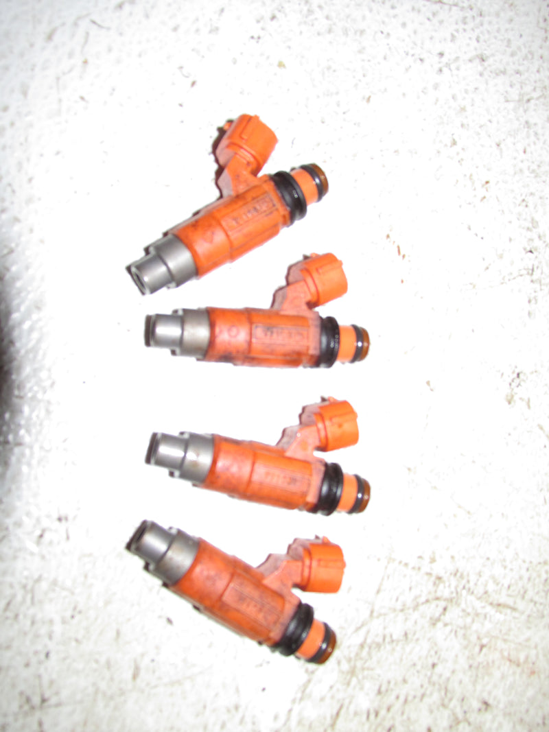 Suzuki DF140 140HP 4 Stroke Outboard Fuel injector set (15710-65D00)