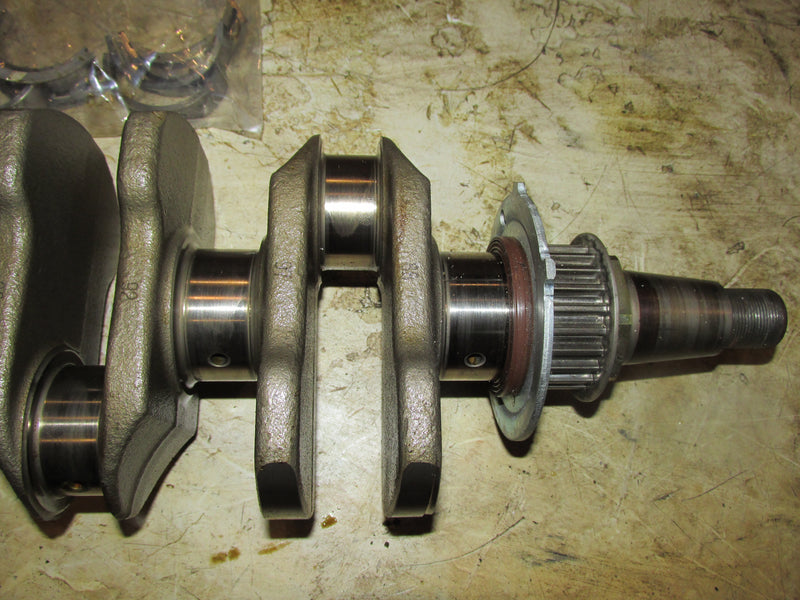 Yamaha 90hp 4 stroke outboard Crankshaft (6D8-11411-00-00)