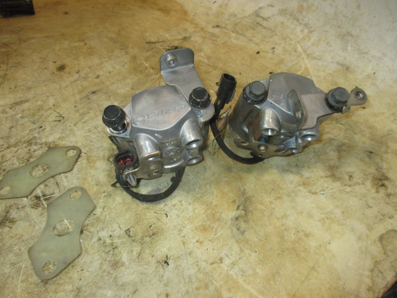 2007 Evinrude 50hp Etec Outboard Fuel Injector Set of 2 (353518) and (5006294)