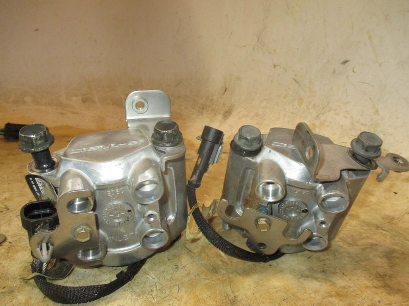 2007 Evinrude 50hp Etec Outboard Fuel Injector Set of 2 (353518) and (5006294)