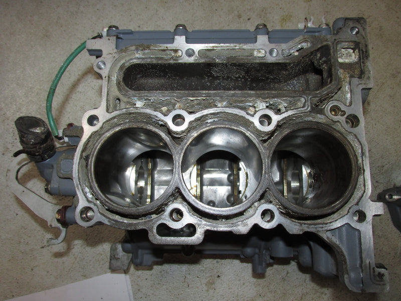 Suzuki DF60A 60HP 4 Stroke Outboard Crankcase block (11301-88L00)