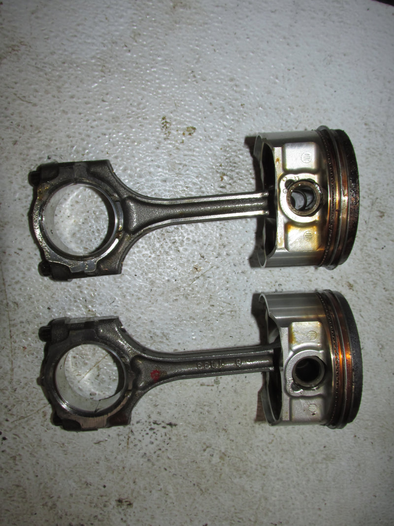Suzuki DF60A 60HP 4 Stroke Outboard Piston and rod set of 2 (12111-88L00)
