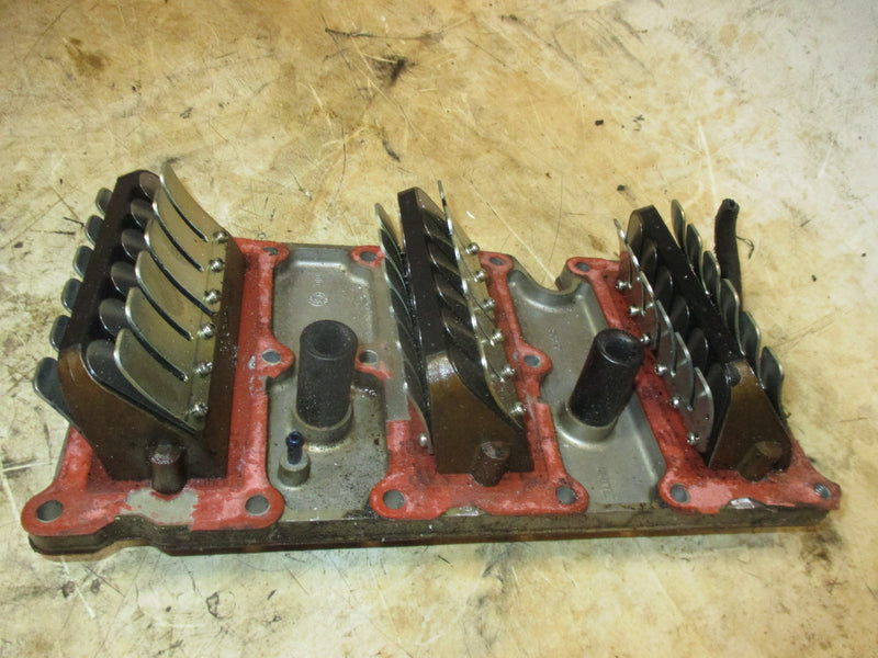 Evinrude 90hp Etec Outboard Intake Manifold and Reeds (350494)