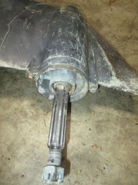 Load image into Gallery viewer, Yamaha 50hp 2 stroke outboard 20 inch shaft lower unit PARTS ONLY
