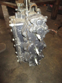 Load image into Gallery viewer, Yamaha 85hp 2 stroke outboard Crankcase Powerhead (688-04)
