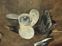 Load image into Gallery viewer, 2005 Mercury 25hp 2 Stroke Outboard 20" Lower Unit
