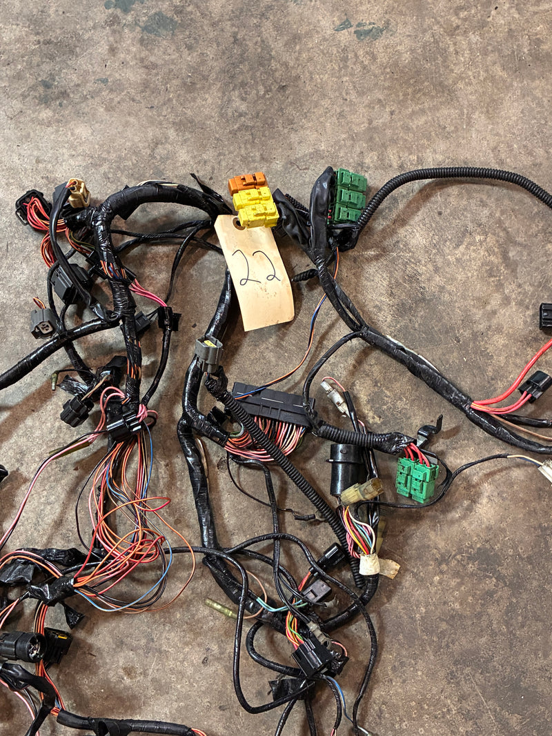 Yamaha 225hp 3.3L 4 stroke Engine Wiring harness (69J-82590-51)