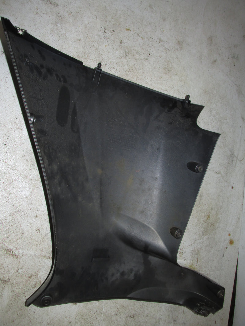 Yamaha 200hp 4 CYL 4 Stroke Outboard 25 inch Port midsection cover