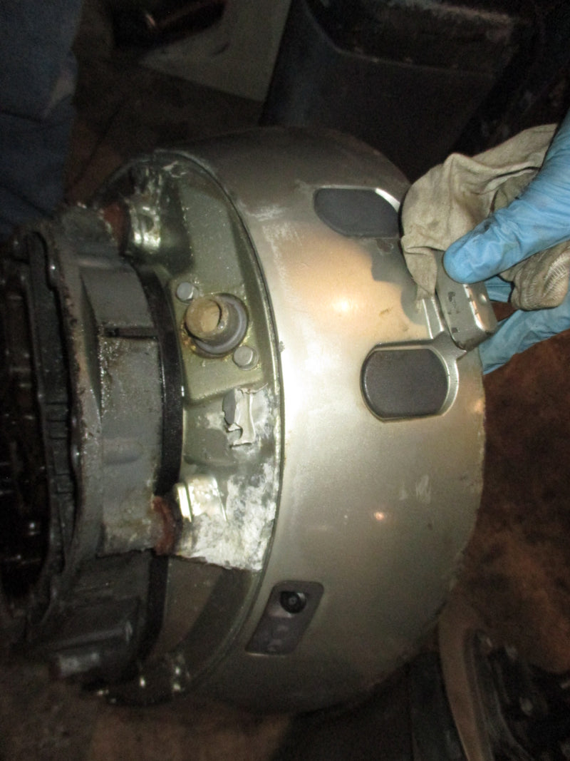 Honda BF90A 90hp 4 stroke outboard bottom cowling and engine holder