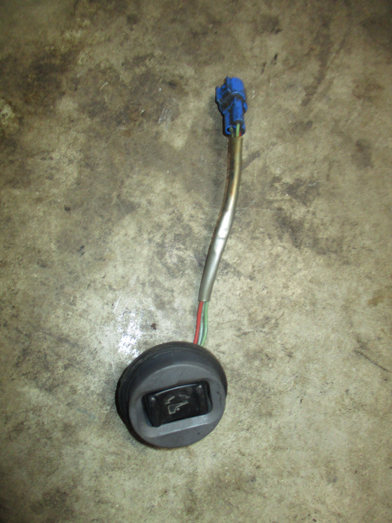 Yamaha 50hp 2 stroke outboard tilt trim switch (63D-82563-10)