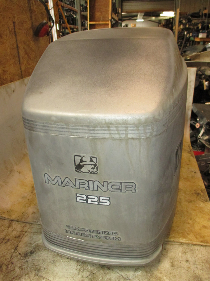 Mercury mariner 225hp 2 stroke outboard top cowling