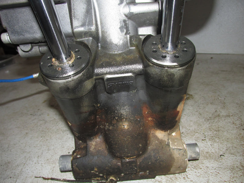 Yamaha 200hp 4 CYL 4 Stroke Outboard Tilt trim unit (63P-06)