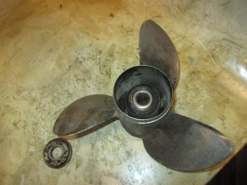 Johnson 60hp 2 stroke outboard Steel Propeller (584702) 12 3/4 X 21