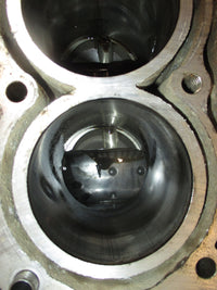 Load image into Gallery viewer, Suzuki DF225/250hp 4 Stroke Crankcase Block
