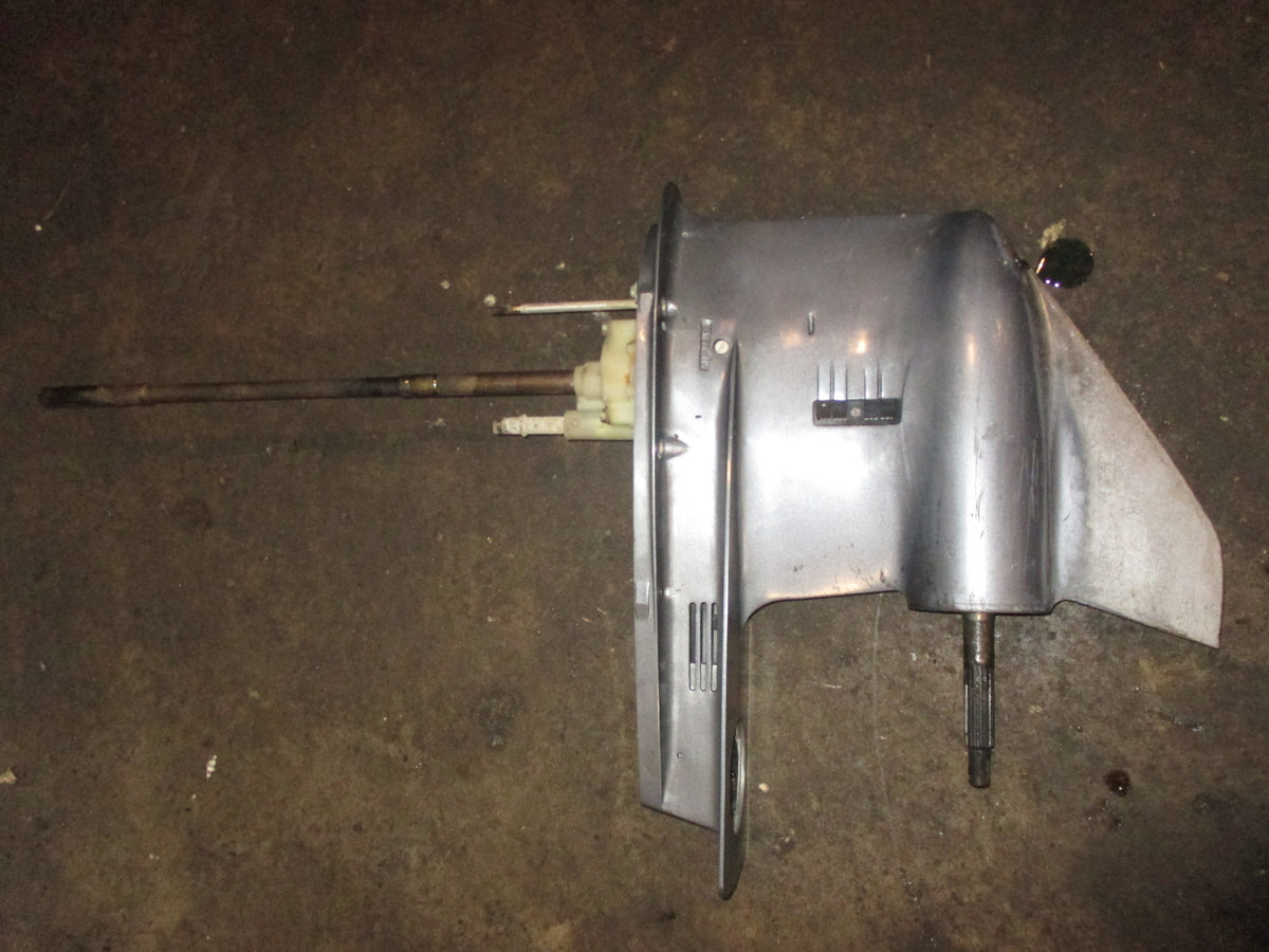 Yamaha 150hp 4 stroke outboard 25 inch shaft lower unit