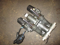 Load image into Gallery viewer, Yamaha 150hp 4 stroke outboard tilt trim unit (63P-43800-11)
