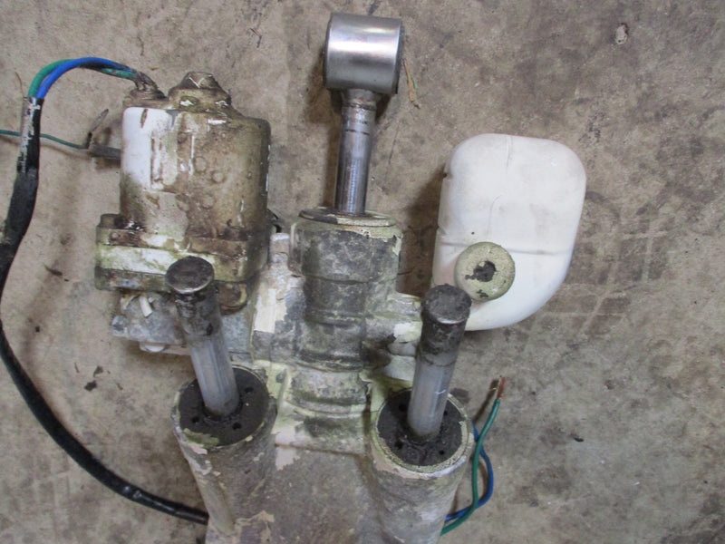 Johnson 115hp outboard tilt trim unit